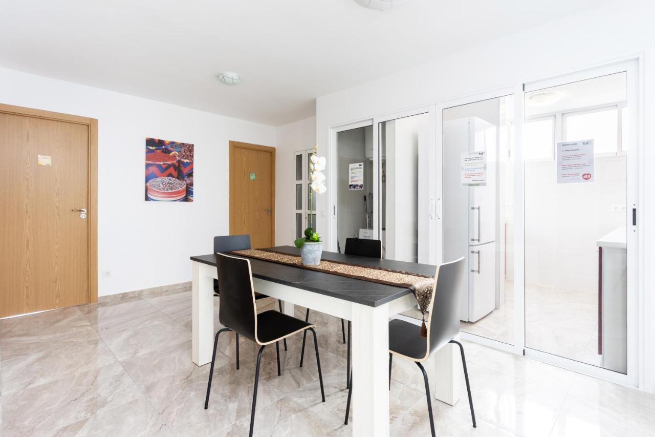 Classbnb - Three Spacious Apartments 150M From The Las Americas Promenade Arona (Tenerife) Exterior foto